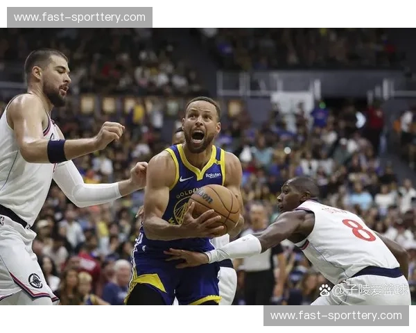 圣诞夜的史诗对决：勇士与骑士的恩怨情仇，点燃你的篮球激情！